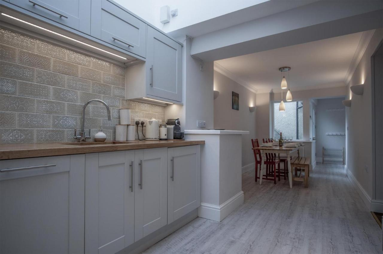 Noe Acre - 3 Bedroom Cottage - Tenby Extérieur photo
